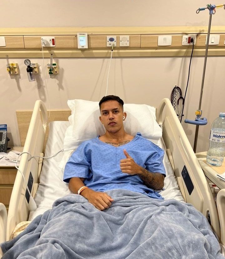 eacareta's tweet photo. "Tem que ser muito doente pra acreditar em uma virada do São Paulo na quinta-feira"

Eu: https://t.co/TYdzC2W6PZ