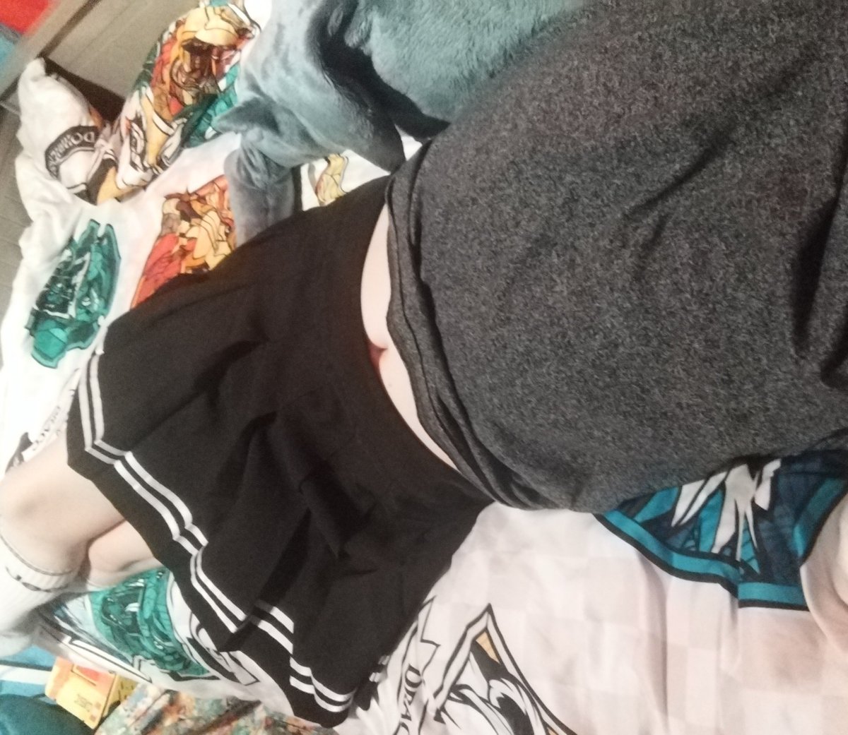 Red_Zellios tweet media