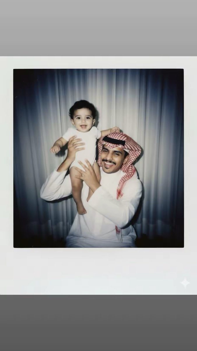 Lh__i's tweet photo. بكره تبي تكبر وتبعد خطاويك
وتمضي سنينك ياصغيري عجوله
تمرك الذكرى وتشفق ل ماضيك
وتحن ل ايام الصبا والطفوله https://t.co/ZXKFWBifVV