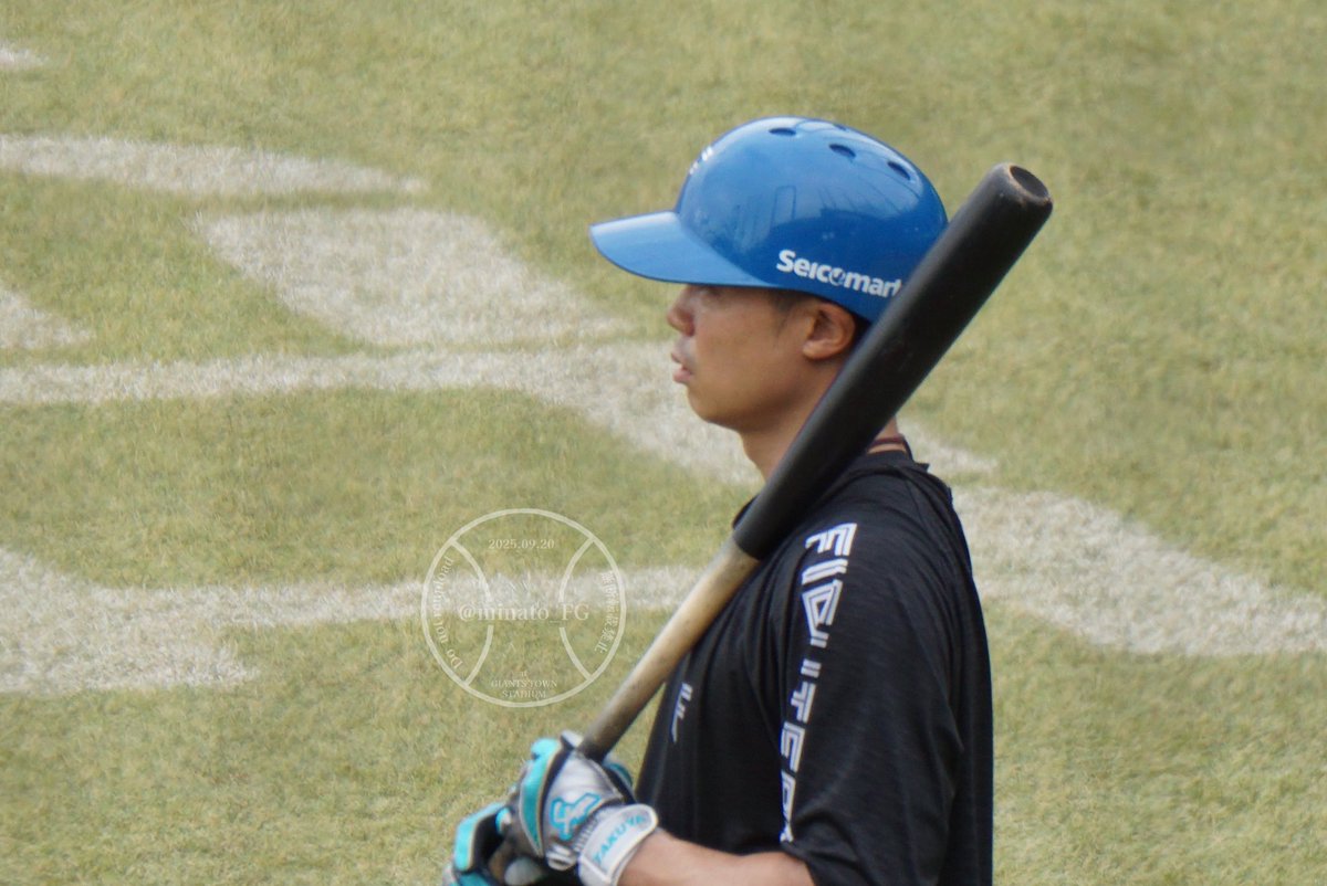 中島卓也フットガード 51 【中島卓也】BBM 北海道日本ハムファイターズ 2023