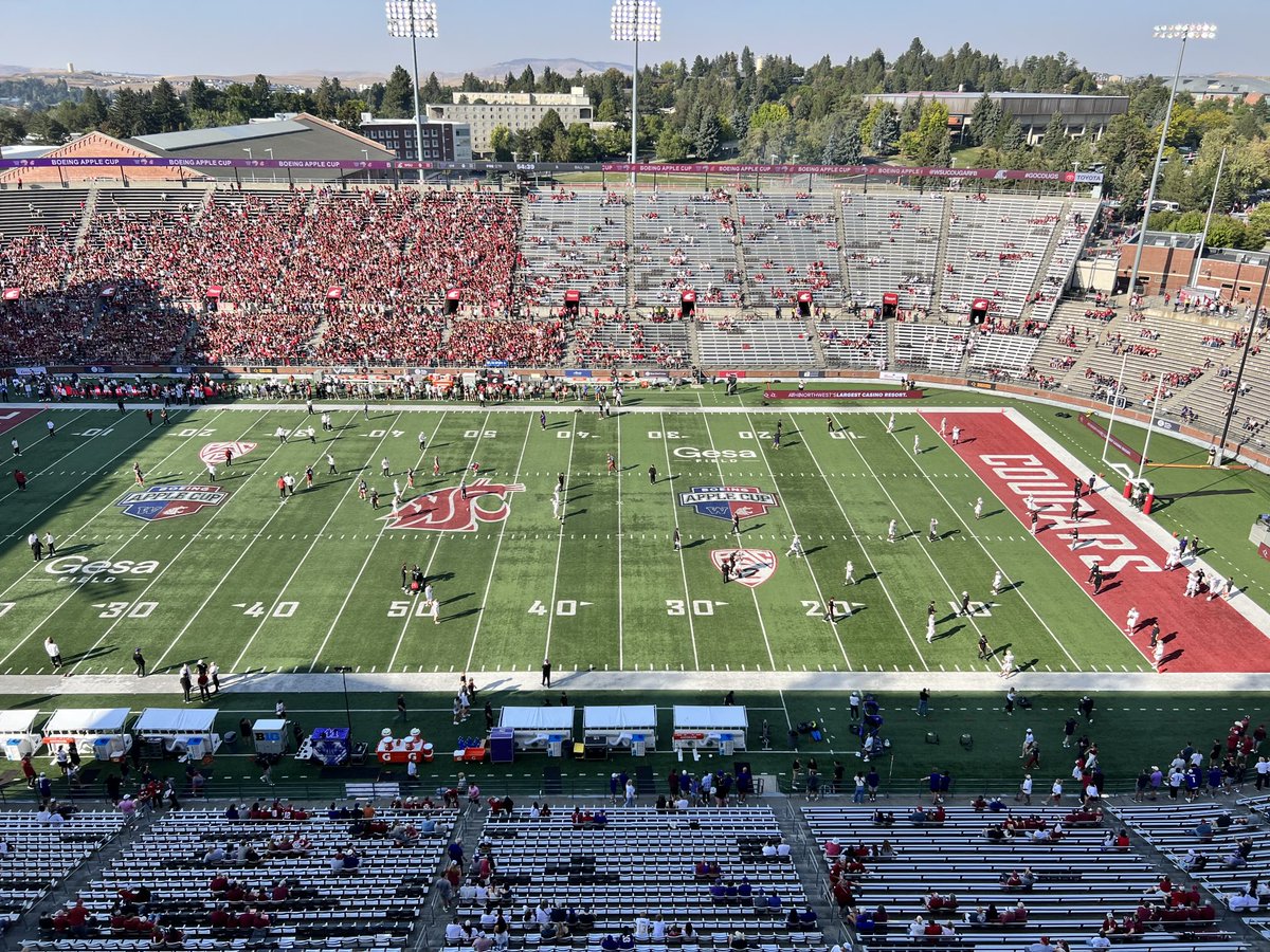 Softykjr's tweet photo. Love this place!!! Whose house????? https://t.co/yy4RfHLgBW