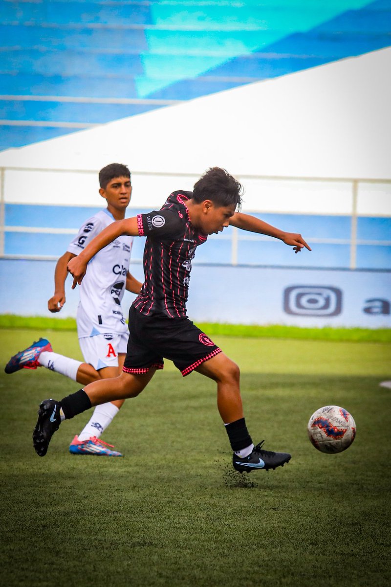 📍#Sub17 l Nuestros muchachos cayeron con marcador de 3-2 ante Alianza esta tarde en Las Delicias, cabeza arriba muchachos. 🙌🏼📍🔝