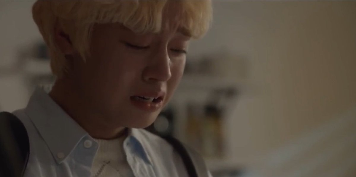 iiforjihoon's tweet image. Verlo llorar de esa forma tan desgarradora me partió el alma, imaginar todo el sufrimiento que ha guardado en silencio me rompe el corazón. Menos mal que Soohyun está ahí para apoyarlo en momentos cómo estos 😭🤍

#AtaDistanceSpringisGreen  
#AtaDistanceSpringisGreenEp11