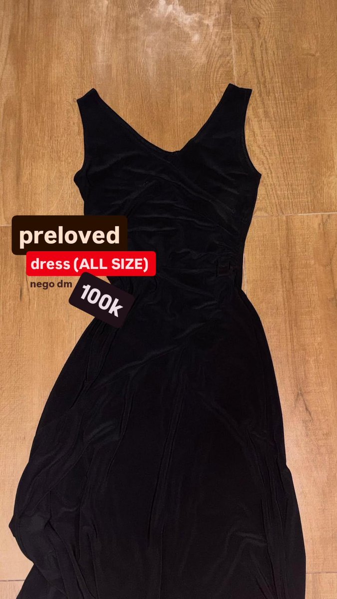 ofmarcya's tweet photo. Guys WTS baju preloved pemakaian pribadi. 

📍: Tangerang
💸 : Sesuai pict, bisa nego
🛵 : COD / anter sampe rumah depan kamar juga boleh, ongkir seikhlasnya

Notes : alesan dijual karna udah males buat pake. Dan untuk dress, di LD 110 masih muat dan masih oke 😙 https://t.co/osV7umXPoa