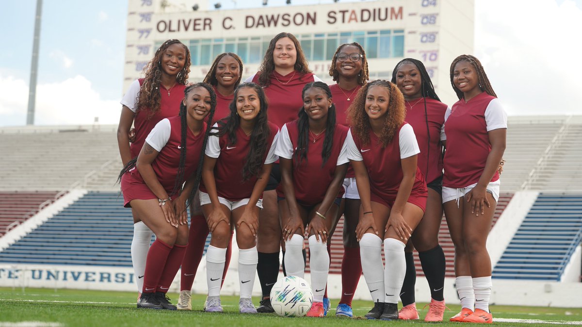 SCStateWSOC's tweet photo. Home shutout win for the Lady Bulldogs on Senior Night!

NEXT | SC State hosts Jacksonville on Thursday, September 25th at Oliver C. Dawson Stadium 

#makeaSTATEment🐾 | #HEART | #Plus1 https://t.co/auS3F0fPof