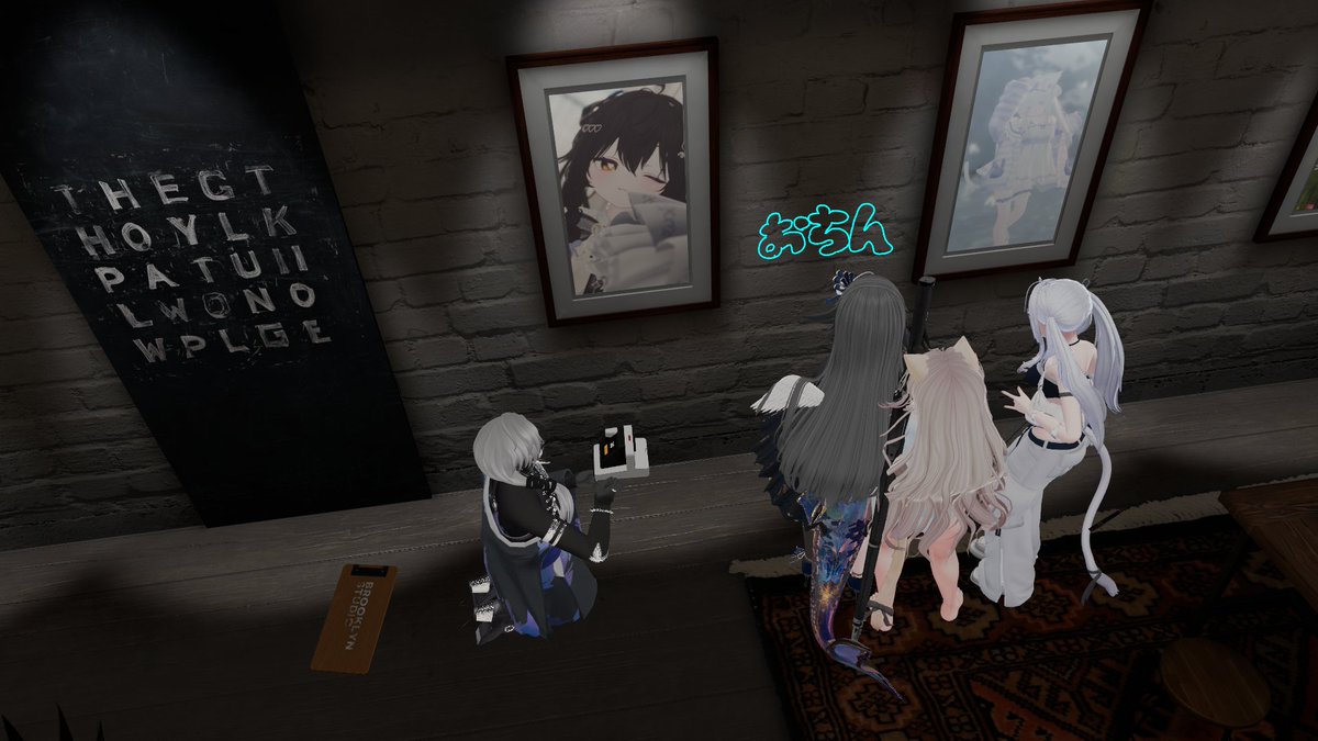 昨日の写真
「ゆっくり雑談２」
ギャンブラーの血が騒いだのでスロットできるワールドに移動
みんなでお金か死かのダイスを回したりスロット打ったり楽しかった！
ちなみにフレンドさんは約20万稼いで一瞬で溶かしてました笑