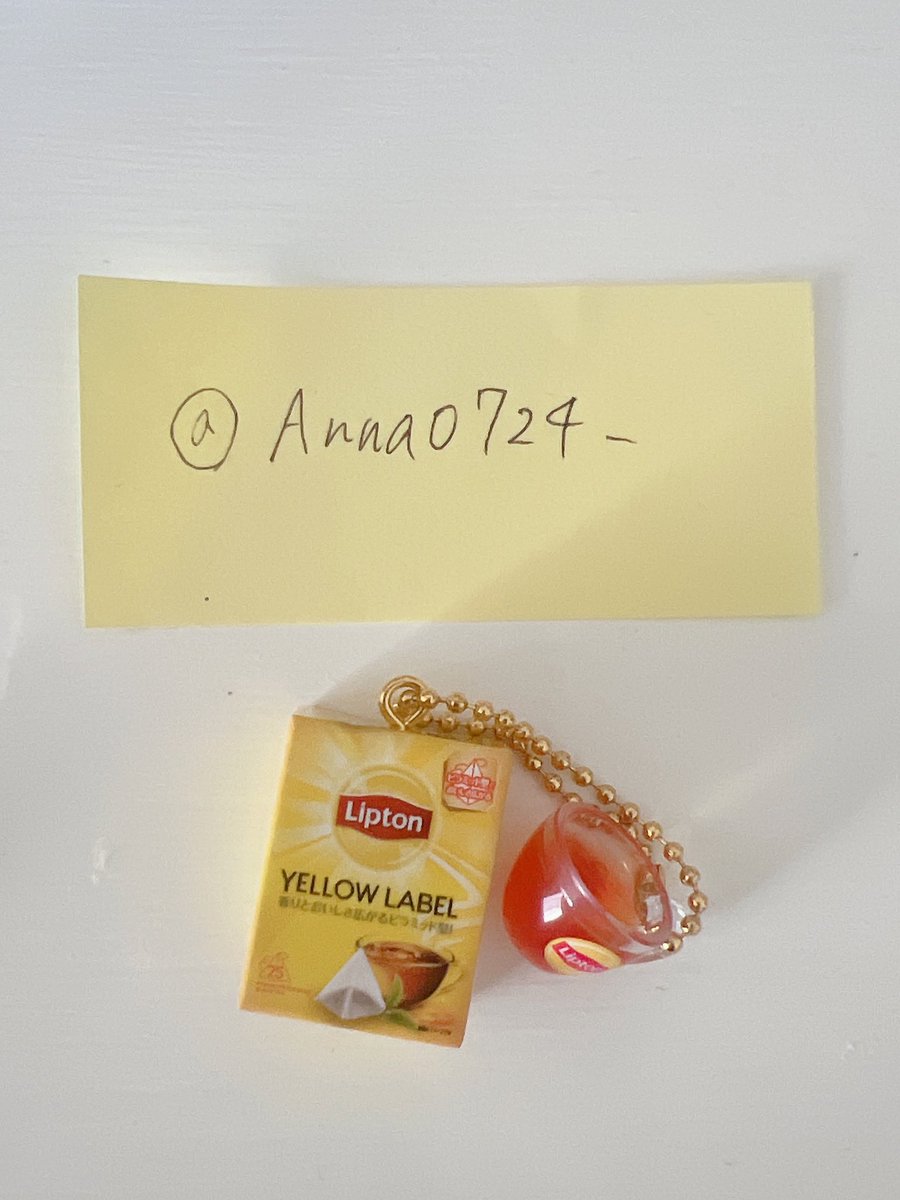 Anna0724_'s tweet photo. 【交換】Lipton リプトン ミニチュアチャーム&amp;グミ

譲：イエローラベル

求：ミルクティー

郵送希望です！
お気軽にお声がけください📮 https://t.co/S9onvAgikg