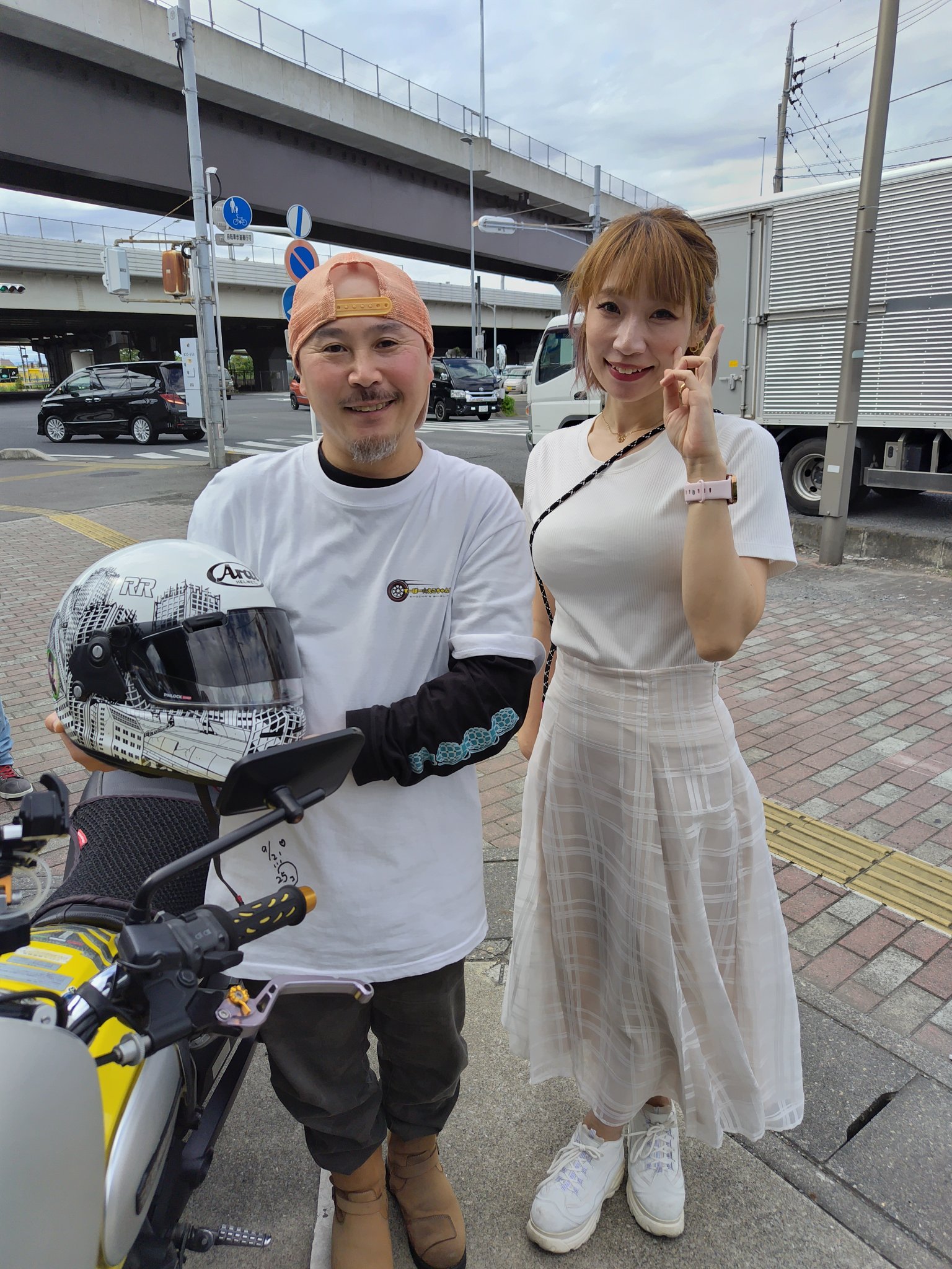 にこまるこ - Search / X