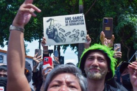 EngrsMNL's tweet image. #StopKorap 
#BahaSaLuneta