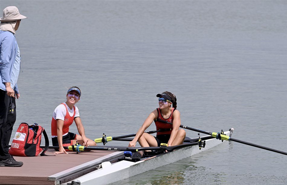 Alessia y Valeria Palacios 🇵🇪 fueron segundas en la ronda preliminar del doble par ligero, en el Campeonato Mundial de Remo Shanghái 🇨🇳 2025. Este jueves a la 1:05 a.m. disputarán la final. ¡Con todo! 
💪✨️🇵🇪