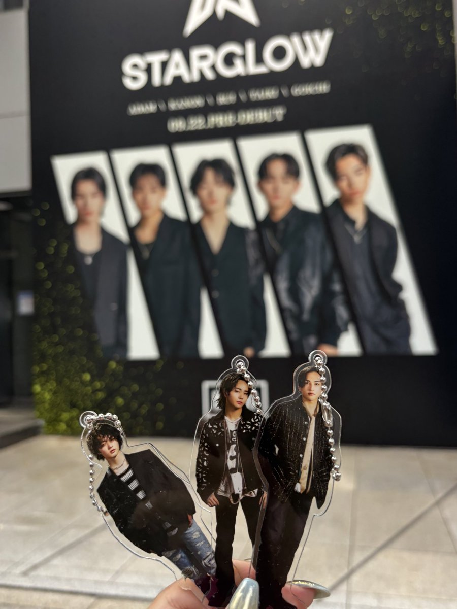 ルイタイキカノンほんまにおめでとう😭
今日のBOND門出を精一杯祝わせていただきます #STARGLOW