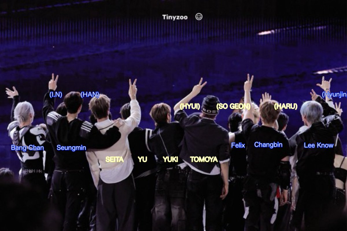 mi_nex2y's tweet image. 公式から集合写真出るまで、これで幸せを噛みしめる
#StrayKids #NEXZ
#TMA #TMA2025