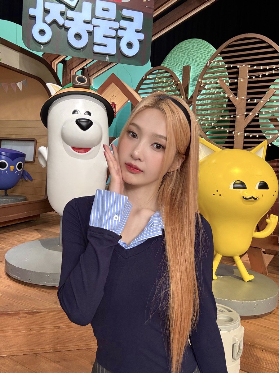 Red Velvet tweet media