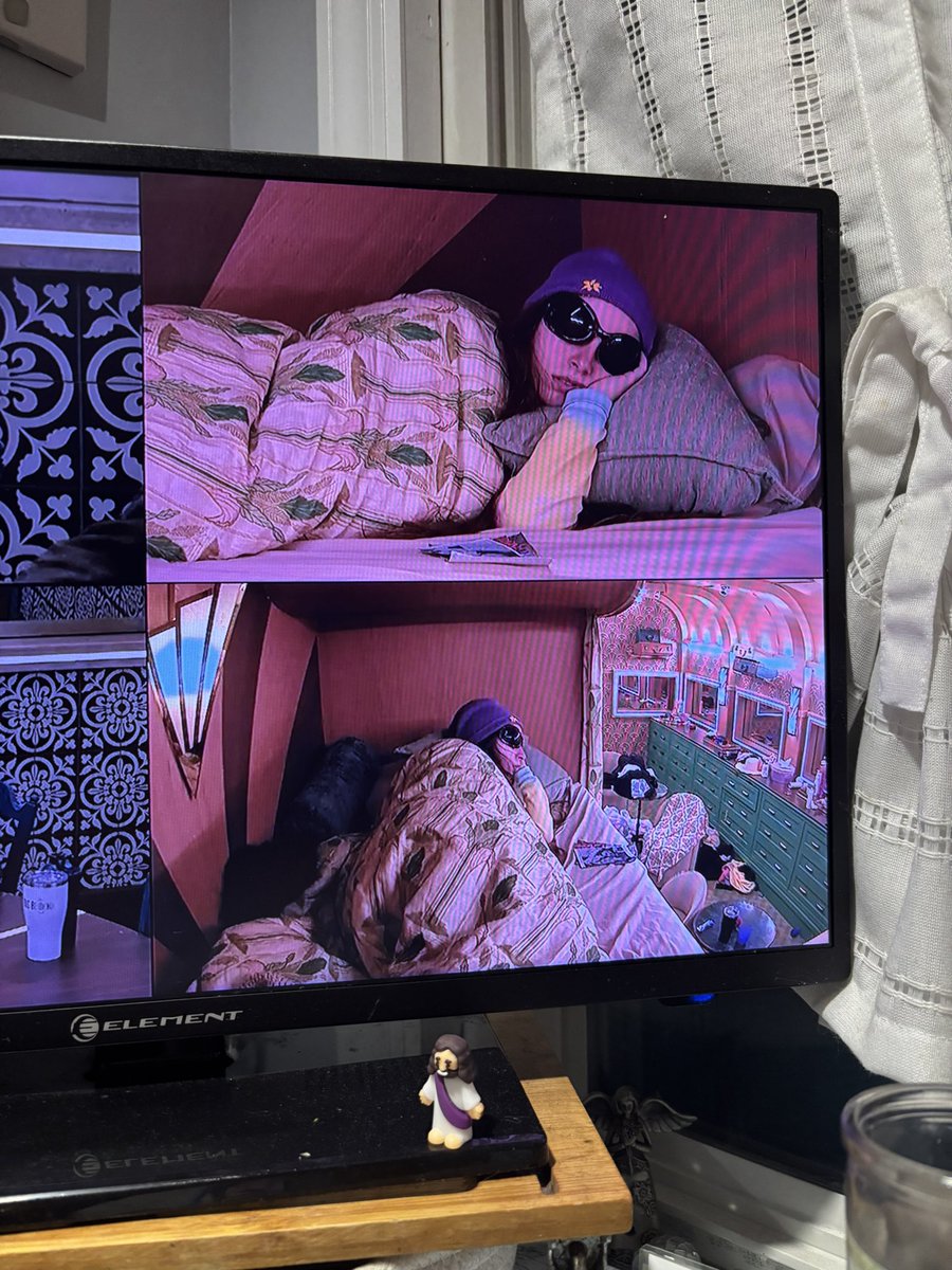 LongIslandLady4's tweet photo. Earning her $750k doing what she does best all damn season!! Loser! #AvaHurl #bb27 #BB27LF https://t.co/Sjo5sCT3Gd