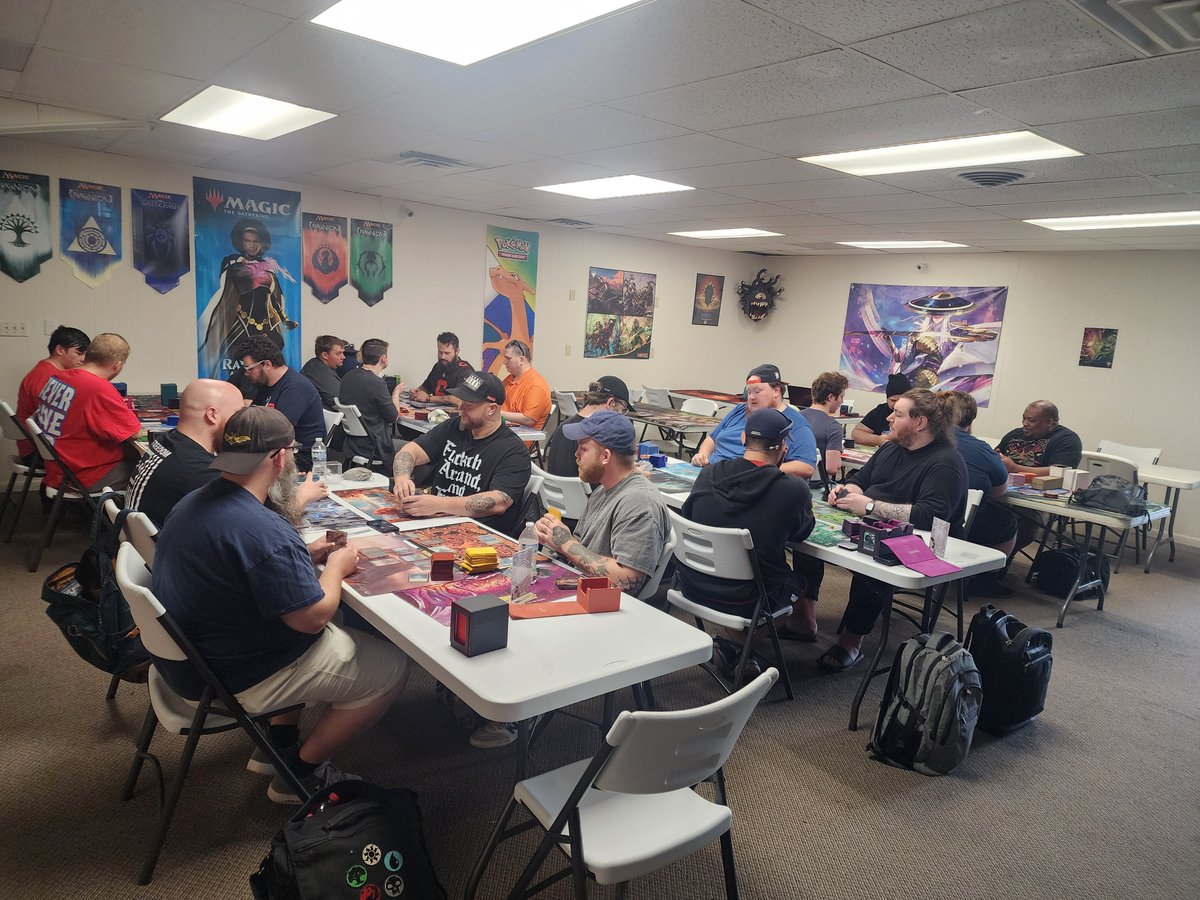 ZerrickkMTG's tweet photo. Judged a 20 man local! Congrats to @tyXohio for bringing the home the dub! #TeamZEN #OhioisCEDH https://t.co/2DsMXHZq22