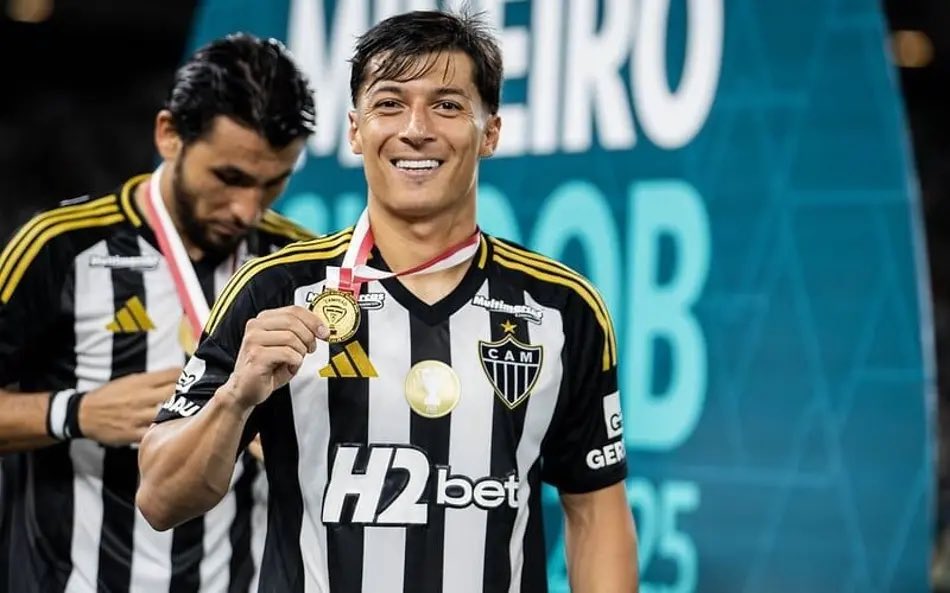 galoshitpost's tweet photo. Não entrega o frango, joga direitinho, não aparece pra torcida, joga sem reclamar…

nao tem o reconhecimento que merece https://t.co/awzuJPdZAv
