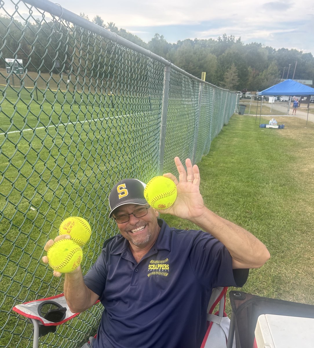Congratulations to <a href="/brookeweaver08/">Brooke Weaver</a> from our Weaver team on not 1, not 2, but THREE HOME RUNS today while guest playing with Freedom Fastpitch!
