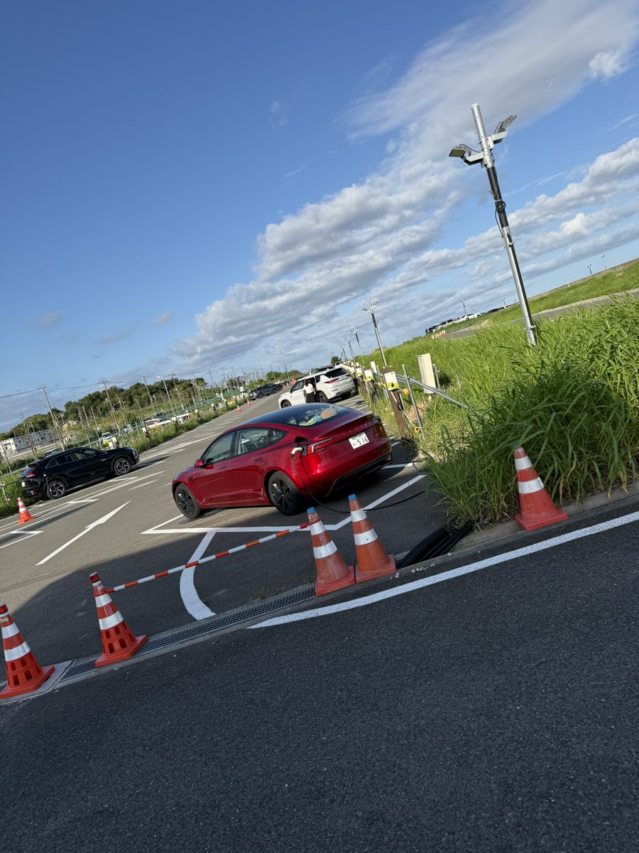 Blue_Model3's tweet image. 本日の目的地