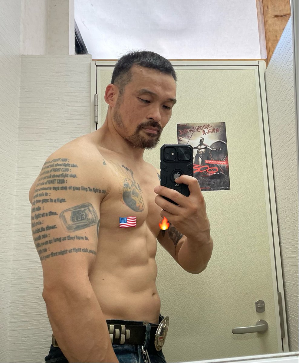 おはようございます🌞　今日は早起きしたので朝からジムへ行きました💪　しばらくしたら50歳になってしまいますが自分より年上の憧れのハリウッドスターにならって、まだまだ鍛えて老いに逆らっていきたいと思います🎬🇺🇸🔥