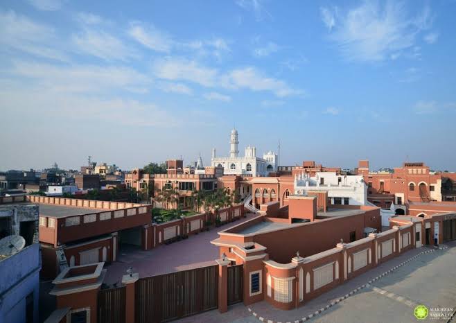 "Do not return evil with evil, for that is not the way of the righteous." – Hazrat Mirza Ghulam Ahmad (as)
#AhmadiyyatTrueIslam