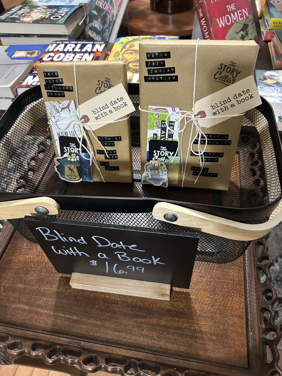 FoodStringer's tweet image. Explored this darling used book store to-night! Fabulous! Thank you, @TheStoryCellar, for all you are doing for the community!