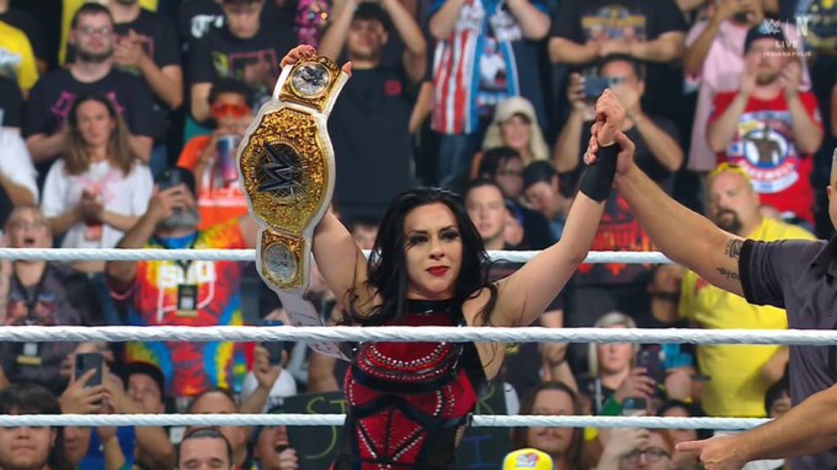 Miv23's tweet photo. Que emoción para ya ir cerrando las fiestas patrias Stephanie Vaquer Campeonaaa Viva Chileee 😭🇨🇱 Grande @Steph_Vaquer #Chile #Wrestlepalooza2025 https://t.co/B42jrzZk6o