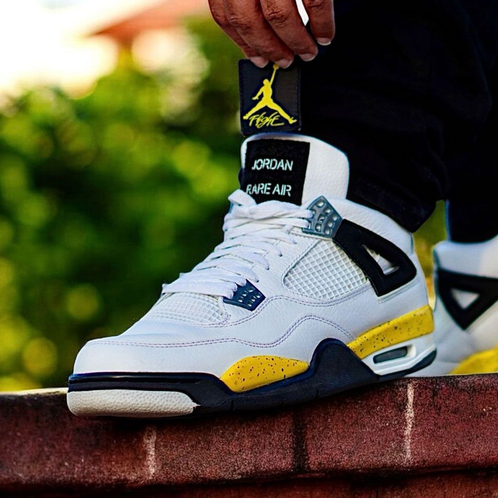 air jordan 4tour yellow