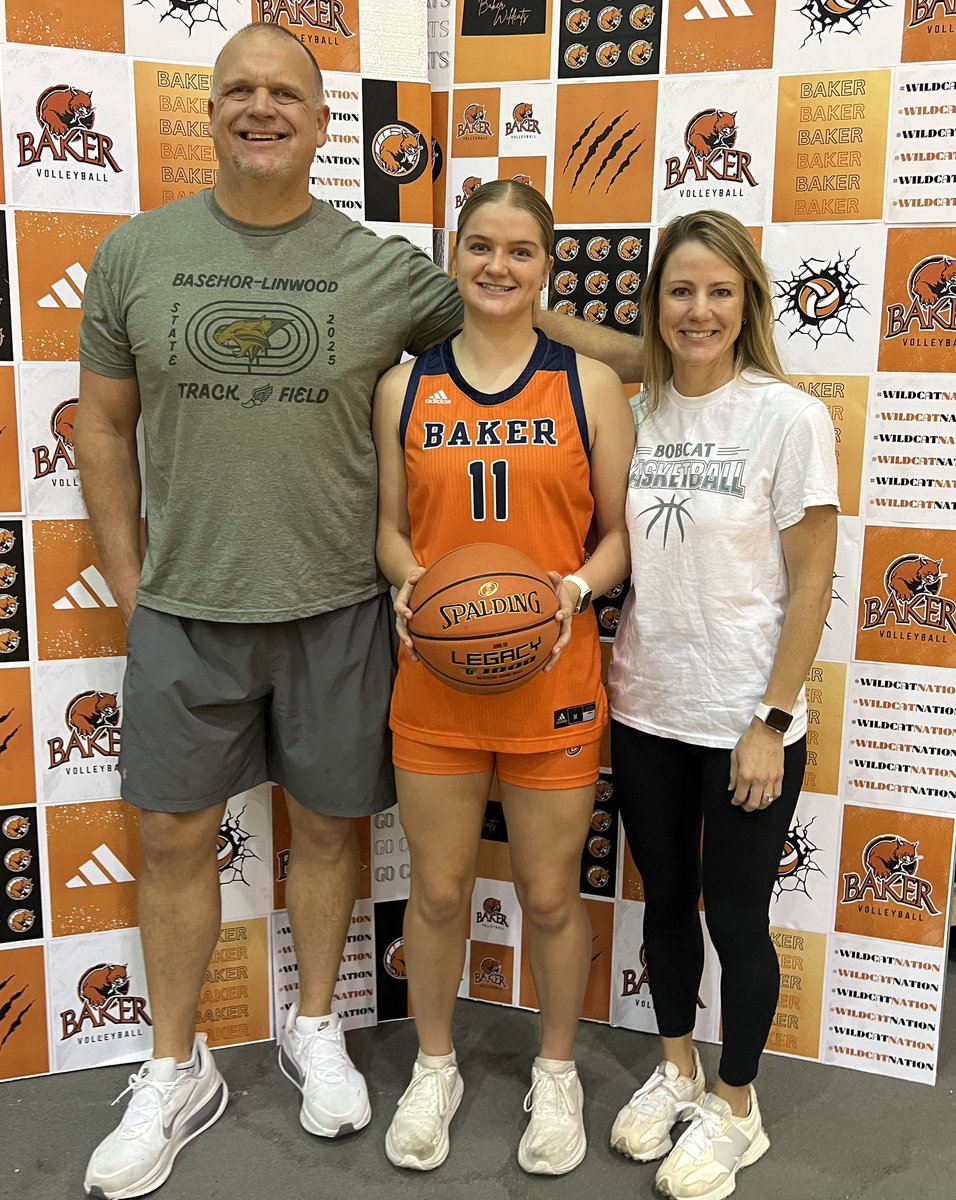 I am very excited to receive an official offer from Baker University! Thank you <a href="/C0ACHVM__/">Victoria Murillo</a> <a href="/samevo2/">Sam Everson</a> and Coach Danny! 

<a href="/BUWomensBBall/">Baker Womens Hoops</a> <a href="/CoachjTat/">Jason Tatkenhorst</a> <a href="/MissouriPhenom/">Phenom Basketball</a>