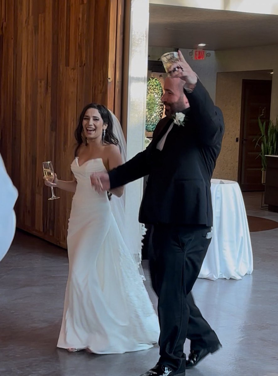 MissCovie's tweet image. Seeing the love yesterday was truly special. We wish Lana and Clyde many years of happiness. Thank you for having us on this beautiful journey. ❤️❤️