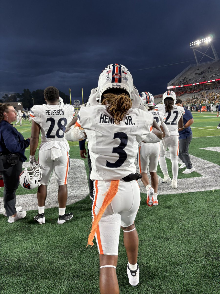 JJ Perez (@thejjperez) on Twitter photo 