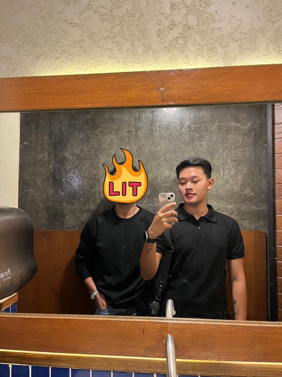 j_antoniyo's tweet photo. Lagi hobi di rumah jarang keluar 😣 https://t.co/S9ZoHXjwcX