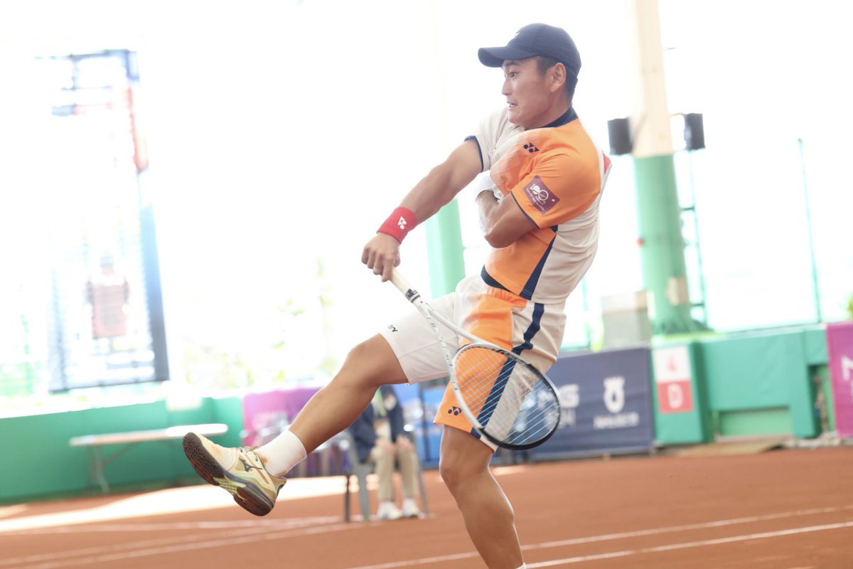 yy_softtennis's tweet photo. #2025アジア選手権 🇰🇷

【男子国別対抗戦準決勝】
🇯🇵日本vsチャイニーズタイペイ

(ダブルス1)
🇯🇵内本隆文/広岡宙
⑤-2
(TPE)ユー・カイウェン/クォ・チェンチュン

内本・広岡、世界チャンピオンに勝利し先勝‼️シングルスは上松選手vsチャン・ヨソン選手。昨年も同カードを戦いファイナルで上松選手が勝利。

#ソフトテニス #日本代表