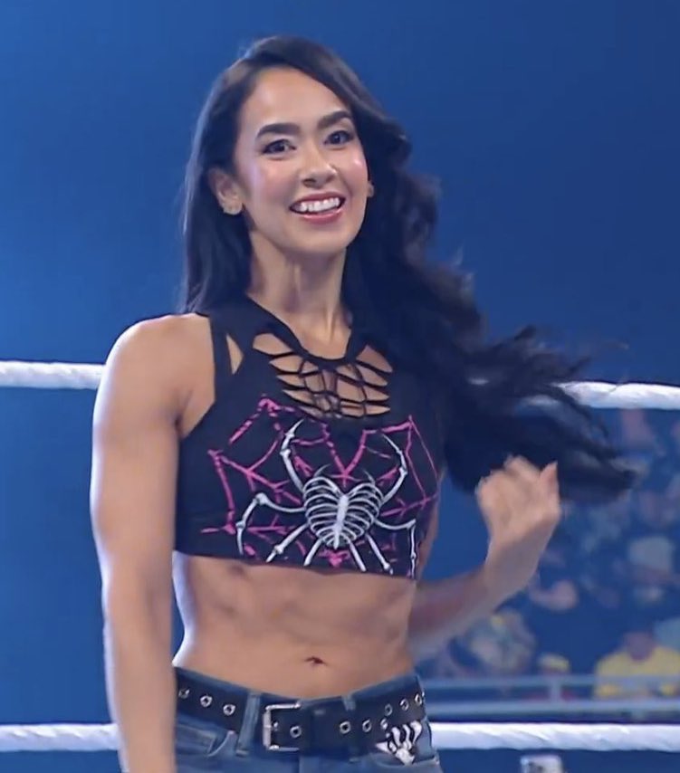 Swerveinmone's tweet image. AJ LEE YOU CANNOT BE SERIOUSSS