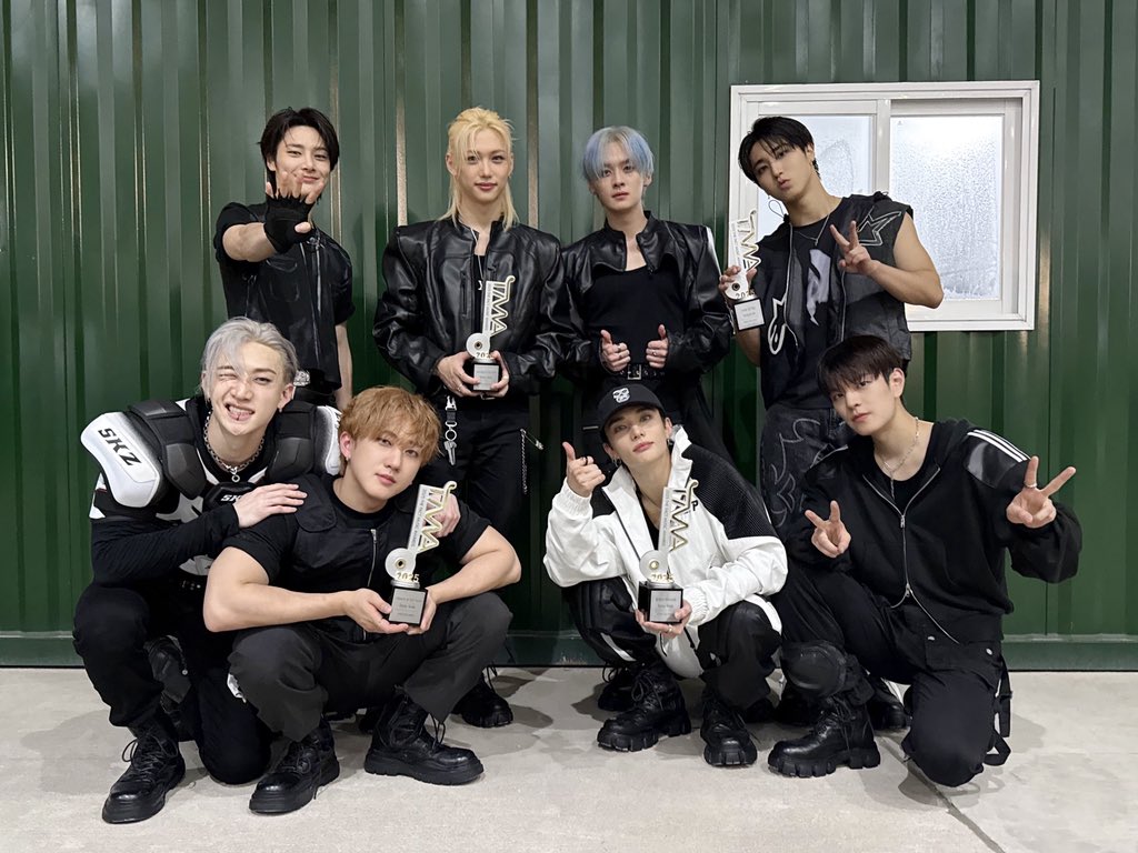 Stray Kids -&nbsp;Honor of the Year, Record of the Year, Artist of the Year, TMA Popularity Award