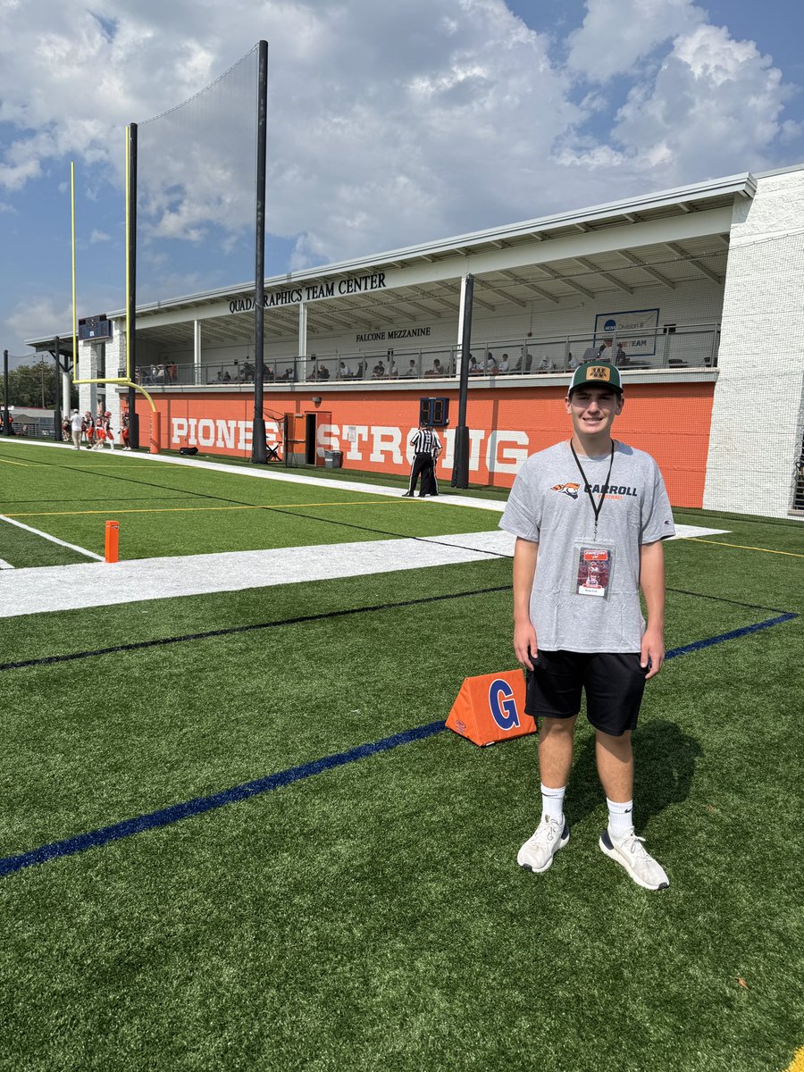 veit_beau's tweet photo. Such an awesome game day visit at @piofootball today despite the mid-game rain delay and loss. Really grateful for my conversation with @CoachBuddah and his confidence in me along with the continued support from @CoachBenMathias and @CoachHolleyCU. Thanks to @pacey_weber too for the tour. #FAMILY #GoPios #PioneerStrong @OLCoach_Ack 

@FbWaterfor16704 @meteyard @Trinka63 @Trevpye073 @SchneikerShawn @SLC_Wi #SetTheStandard 

@PrepRedzoneWI @MJ_NFLDraft @TravisBOUND @Bound_wi @DickGraceffa @DoolMasterD @mikeramczyk17 @hardestymatt12 @OJW_Scouting @wifca @wiaawi 
@nxt1sports @SidelinePreps