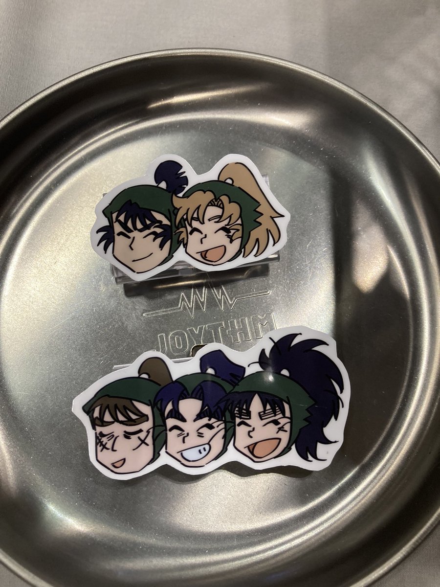 設営完了しました！
今日は六はを日さんが、鍛錬をスナが名札代わりにつけております！
よろしくお願いいたします！
スケブは人がいないときにお受けします。
本日はよろしくお願いいたします！