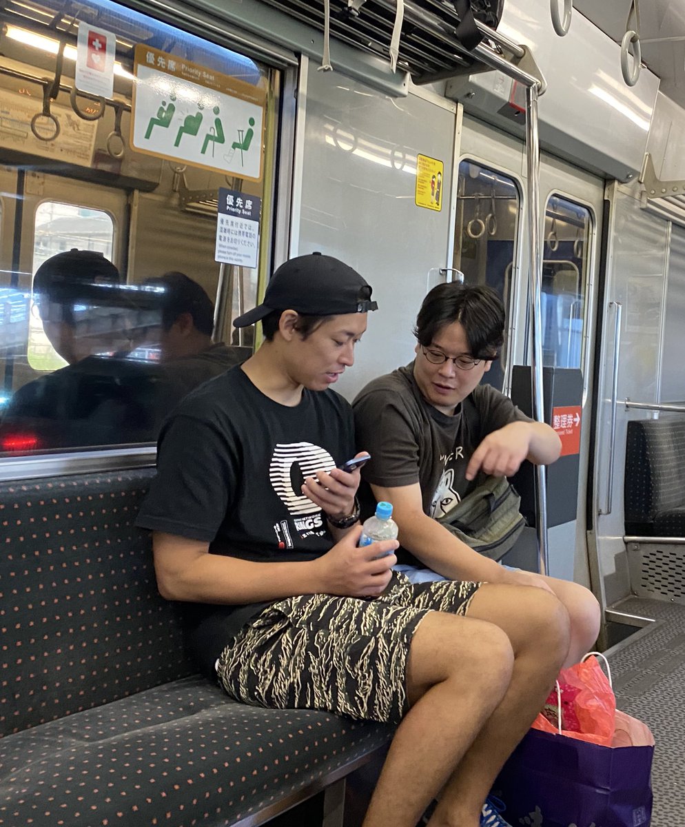 oritatomohisa's tweet image. 「太田プロお笑いコントライブin鹿児島」
ありがとうございました🙇🙇🙇
たくさんすぎるご来場感謝です🙇🙇🙇
鹿児島2日目スタート🔥🔥🔥