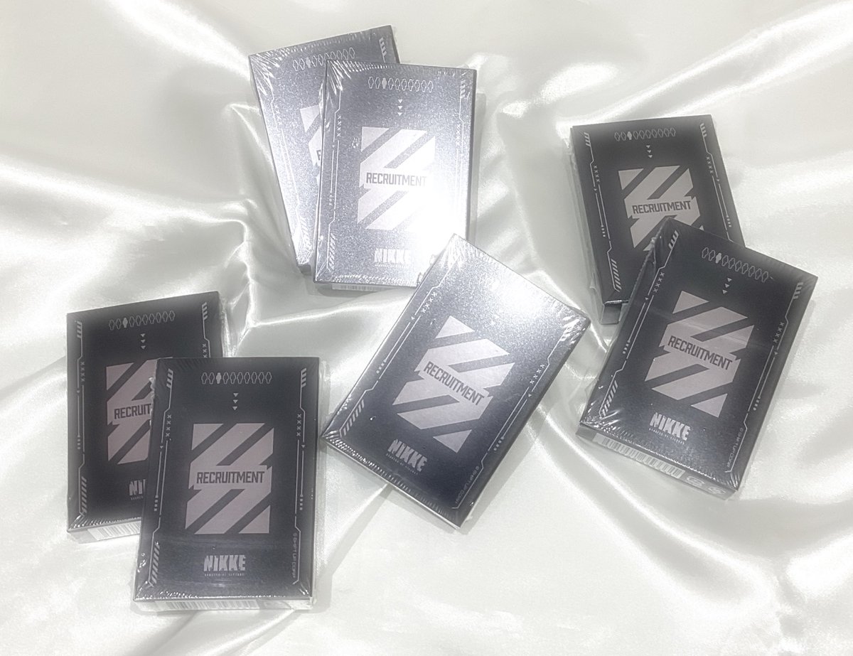 𓊈商品情報𓊉 ❰ 勝利の女神:NIKKE 隊員募集 チョコレート ❱ BOX