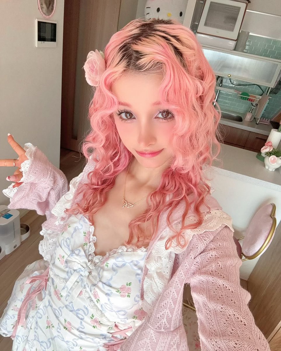 ოitsuri κanroji 𔘓 (@mitsuriiiluv) / Posts / X