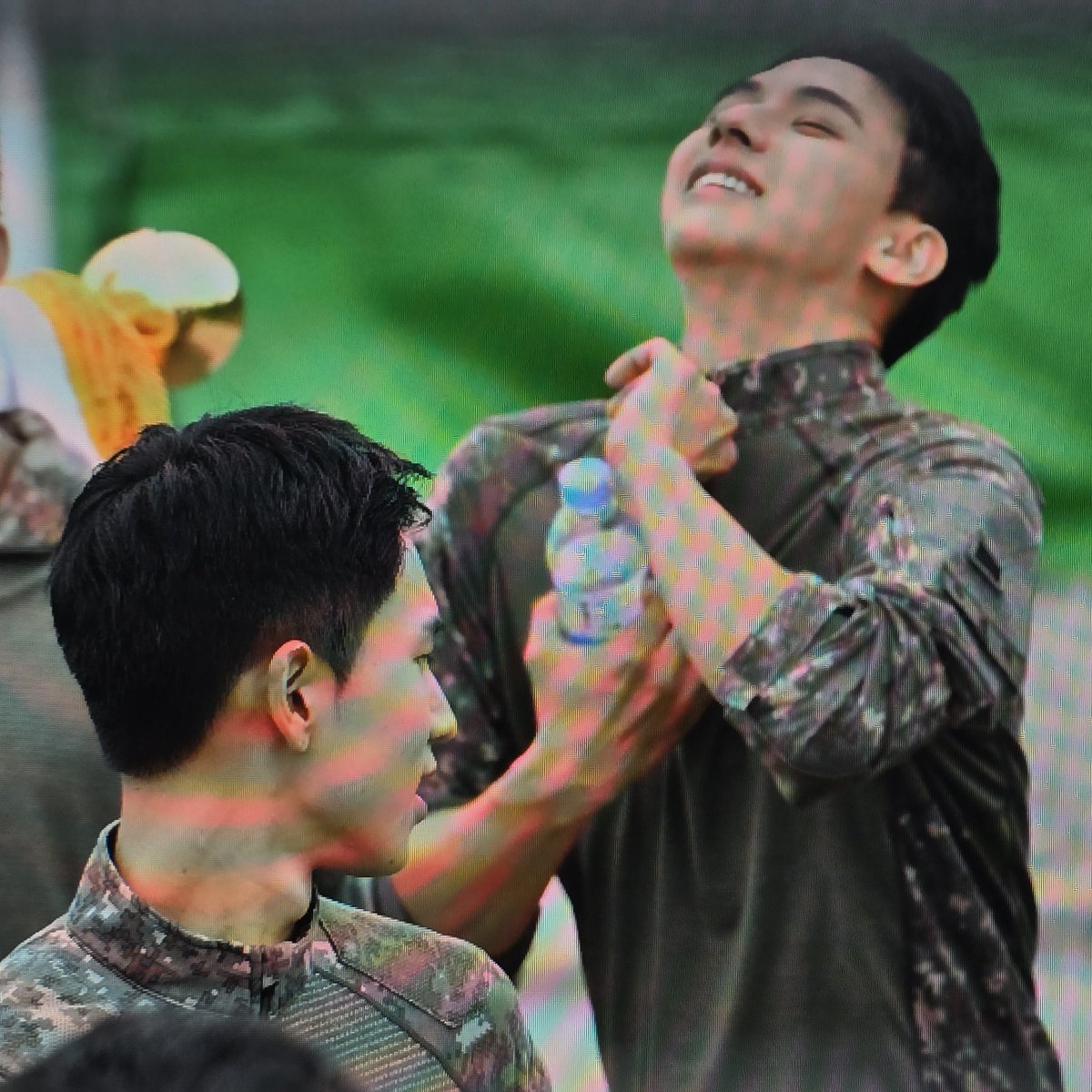 동생 여미라고 단속해주는 꾹이 넘웃곀ㅋㅋㅋㅋㅋㅋ