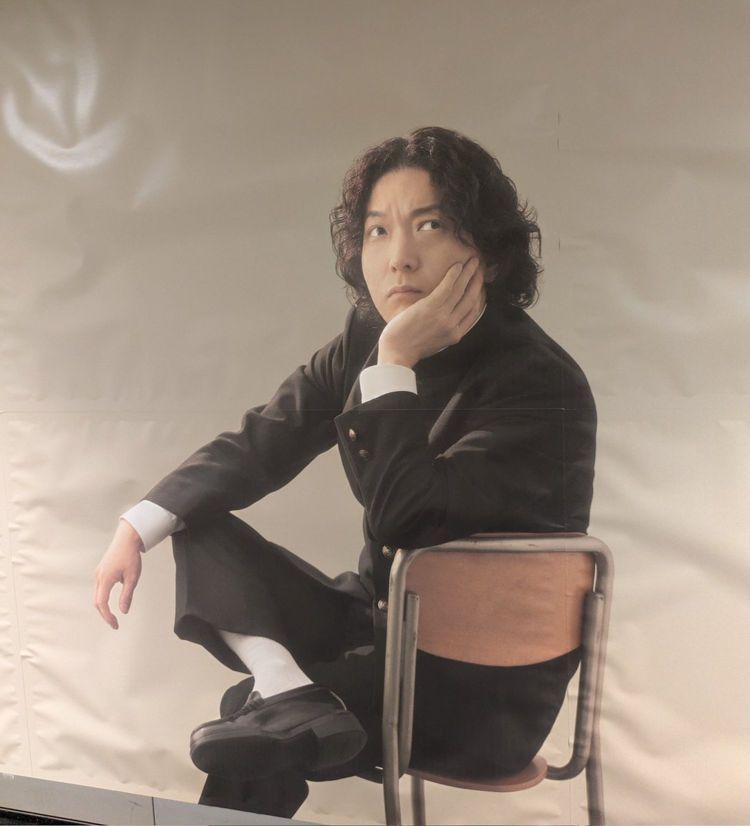lm249717_m's tweet image. 高校受験は、短期間だけ大学生の家庭教師(めっちゃ優しいお姉さん)に数学と英語を教えてもらって、一般入試乗り越えたな〜あんなに必死に勉強してたは中3がピークだった📒がんばれ受験生！！！
#放課後とかに聴くラジオ