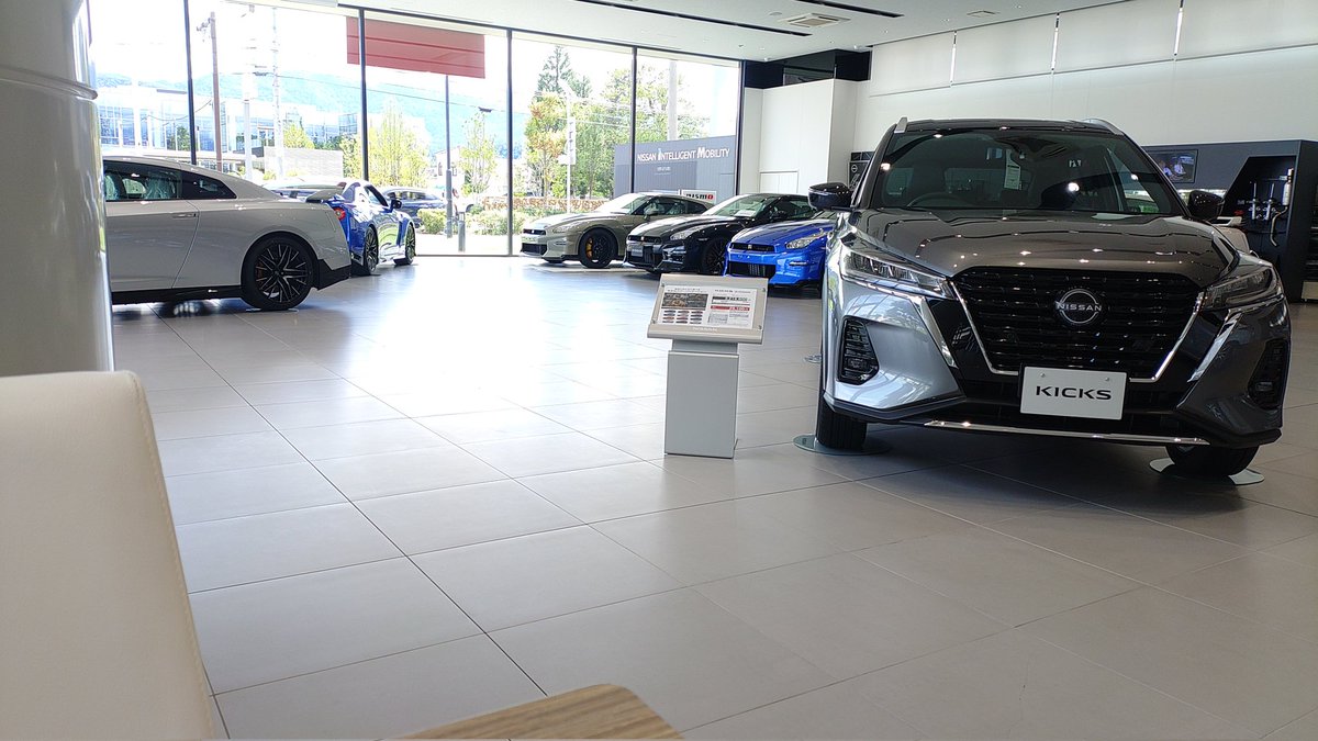 スポーツリセッティングの事前診断来たぞ
モーターで走るからその制御が変わって車の性格が変わるぞ
#スポーツリセッティング　#ノートオーラNISMOtunedePOWER4WD介護仕様　#今回はLSD付ける予定なし