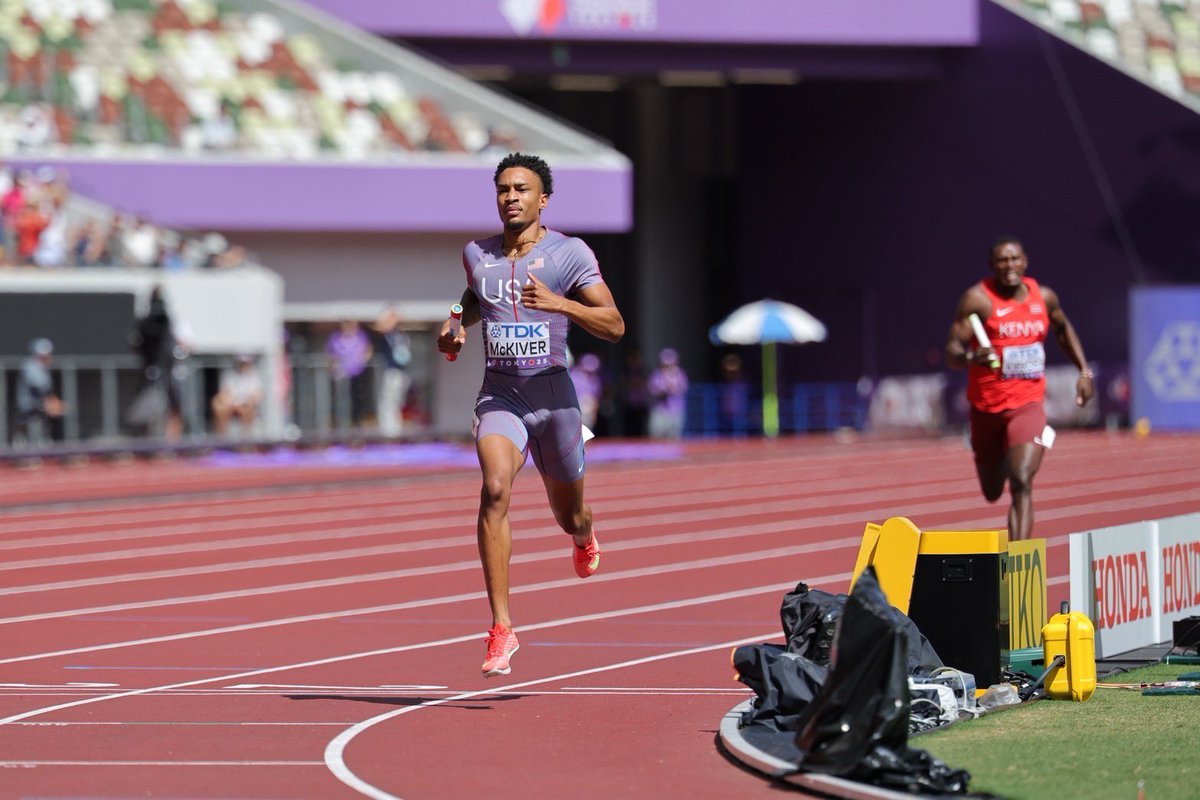 #東京世界陸上
男子4×400mR予選再レース
米国🇺🇸2.58.48
ケニア🇰🇪3.00.39
米国が夜の決勝へ進出！！