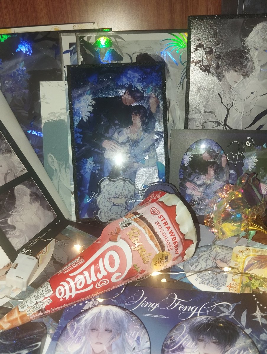 Buying strawberry ice cream for Bai Liu, happy birthday my cutie🤭#ghg