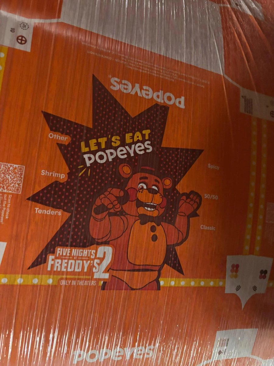 First they collab with my favorite soda, and now they're collabing with my favorite fried chicken place??? ITS A CHRISTMAS MIRACLE YIIIPPPIIIEEEEE