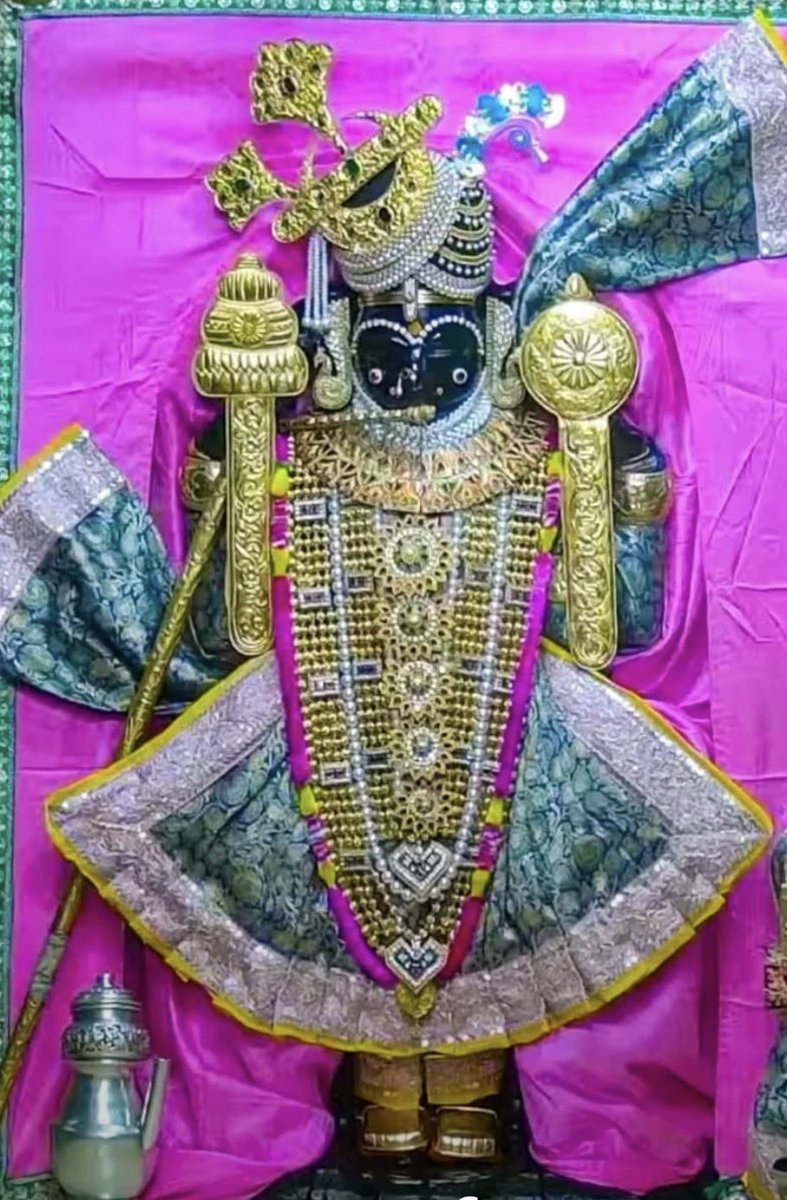 idevroy2001's tweet photo. Jai Shree Dwarkadish Jai Shree Krishna…🕉️ Namah Bhagavate Vasudevaya 🙏harpy #Mahalaya 🙏🙏#JaiShriRam #suprabhat https://t.co/EGE5XxLtjT