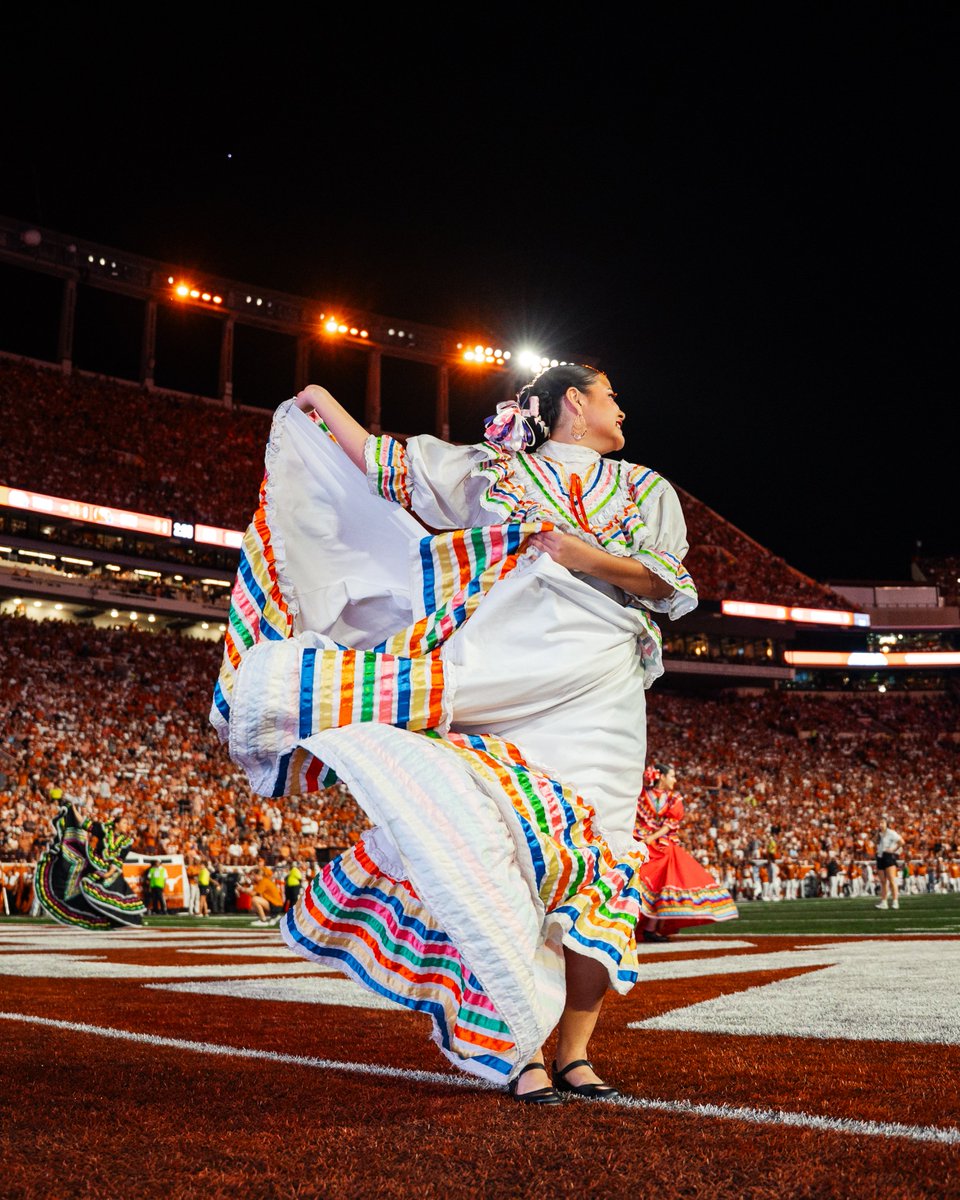 Texas Longhorns tweet media