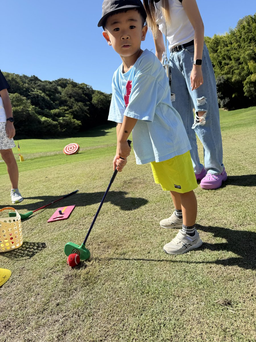 SUMITOMO_TokaiC's tweet photo. #住友生命vitalityレディス東海クラシック ⛳️
 #スナッグゴルフ 💨
やさしく、誰でも、安全に、
ゴルフの入門⛳️

 #東海テレビ  #住友生命  #vitality
 #startingnewatgolf https://t.co/ISVsS8g3FB
