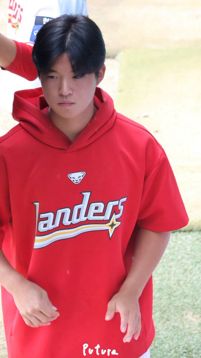 250919 강화
볼보이 많이 담아두기⚾️
#SSG랜더스 #김현재