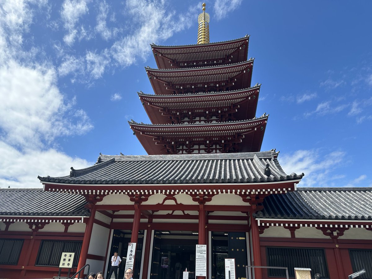 Baron051719's tweet photo. 人がいっぱい！
ドラアイスが美味しかった🍦 https://t.co/npfOAyIsNQ